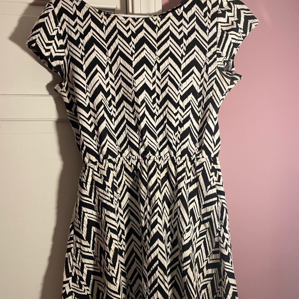 Forever 21 Chevron Dress